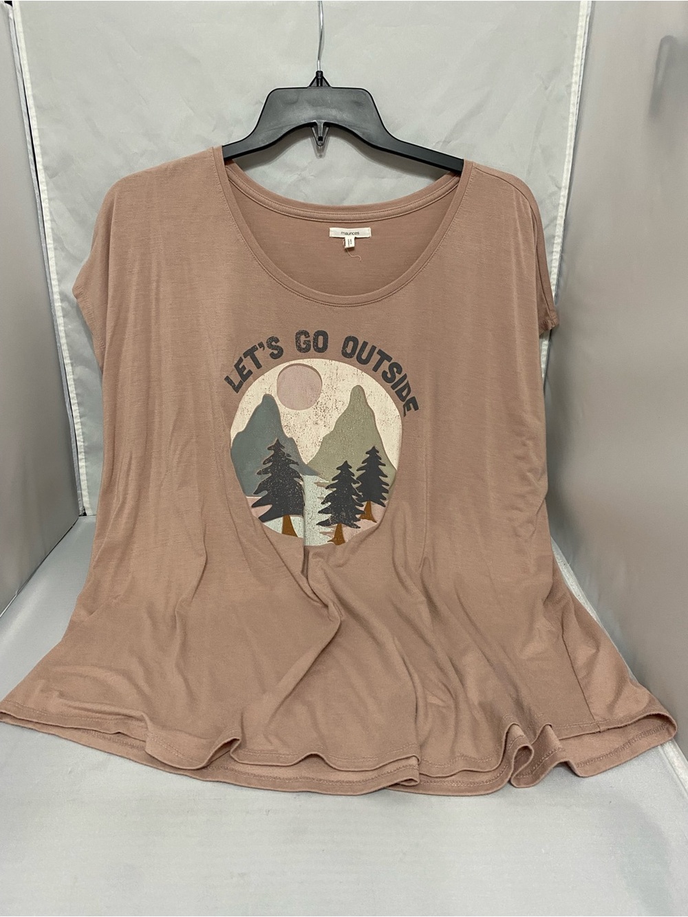 Casual 'Let’s Go Outside' Graphic Tee - Dusty Rose